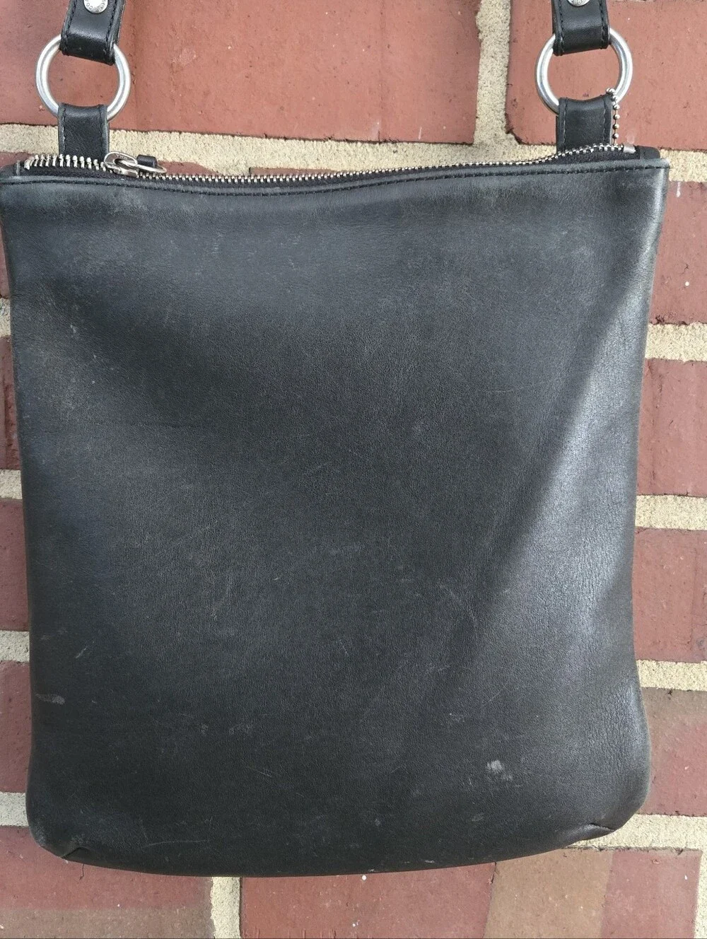 Vintage Coach Chelsea Slim Crossbody 9457 Black Glove  Leather USA Made Y2K